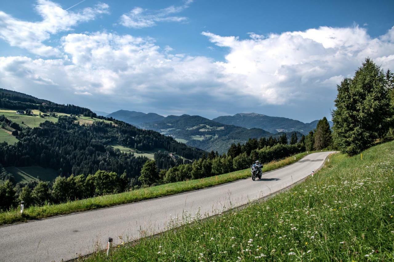 Ferienwohnungen Panorama Harrys Bike Tours Villach Exteriér fotografie